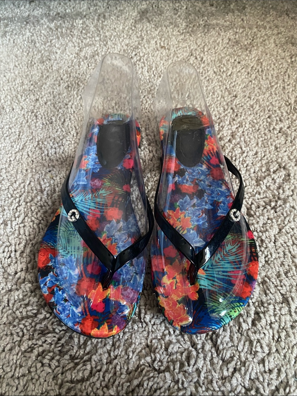 G by Guess Black Strap Multicolor Floral Jelly Sandals